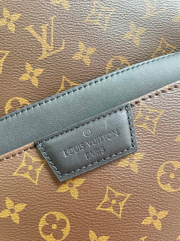 ルイヴィトンバッグ素材ディテール